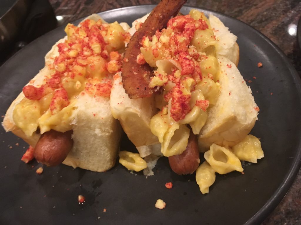 Recipe: Mac-n-Cheese Hot Dogs
