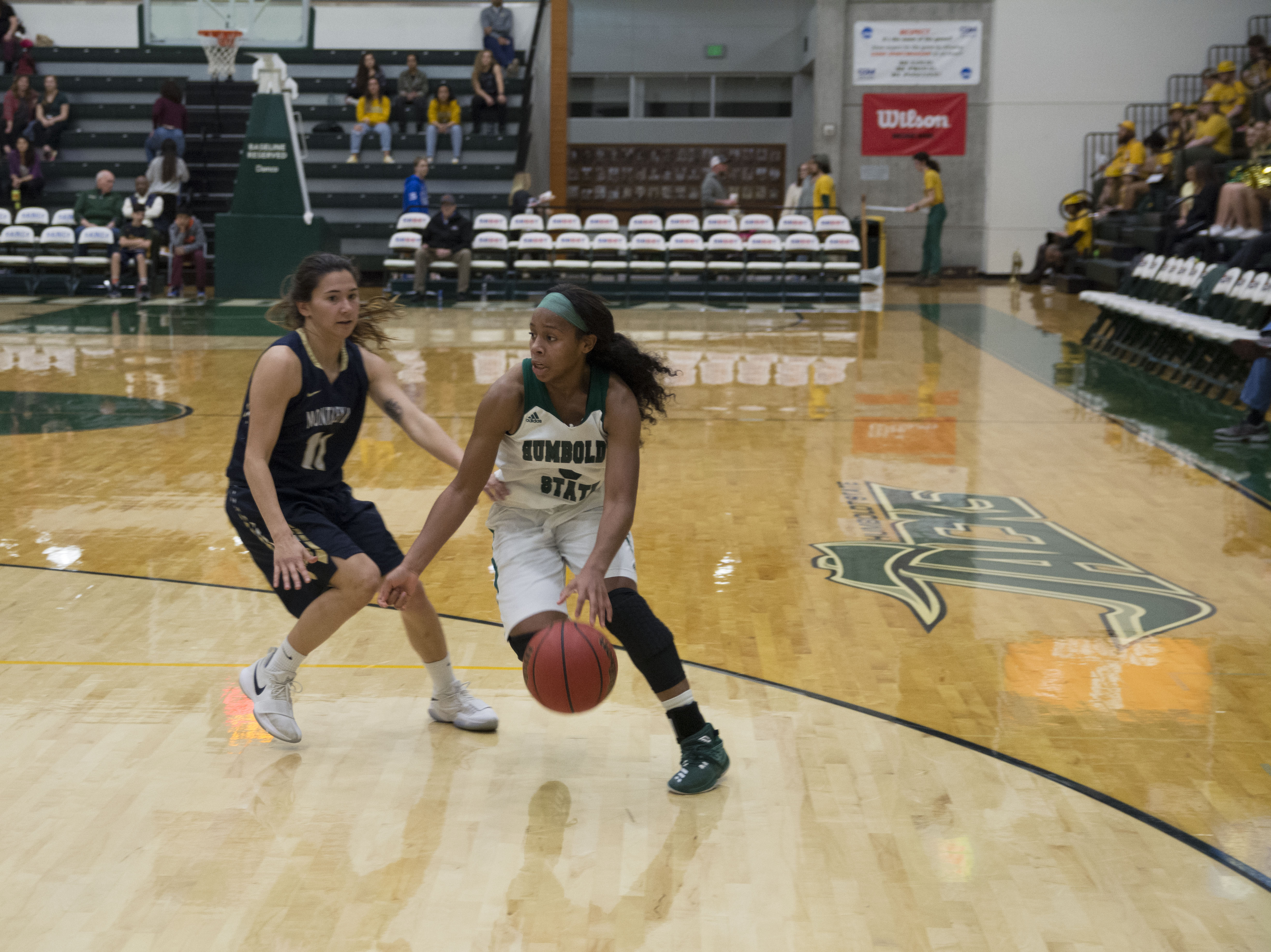 Women’s basketball rolls over Cal State Monterey Bay
