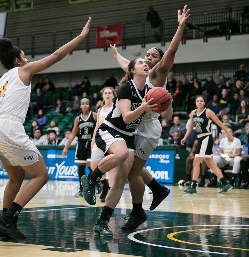 Lady Jacks advances to first CCAA title game since 2010