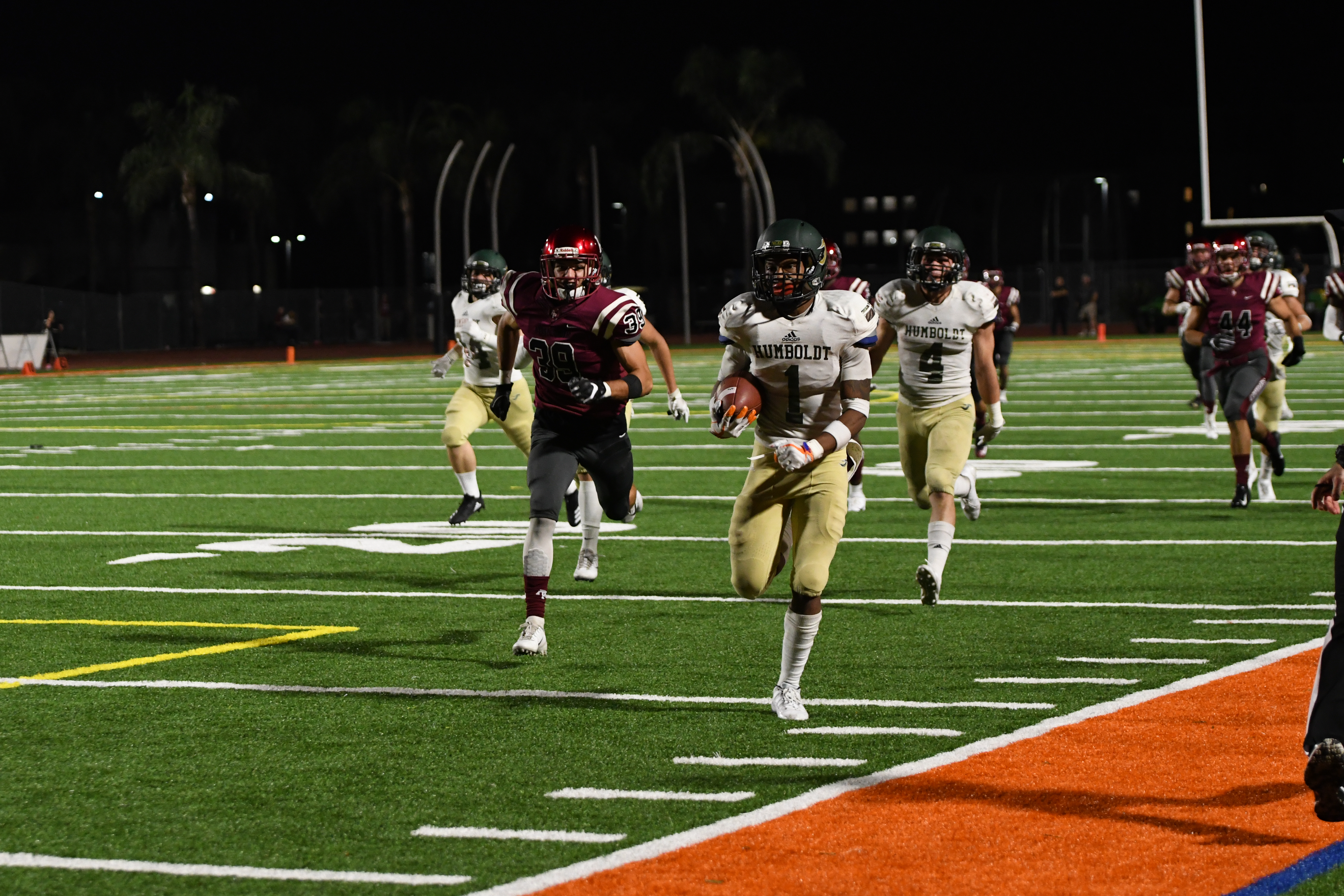 Jacks on the hunt for Homecoming win