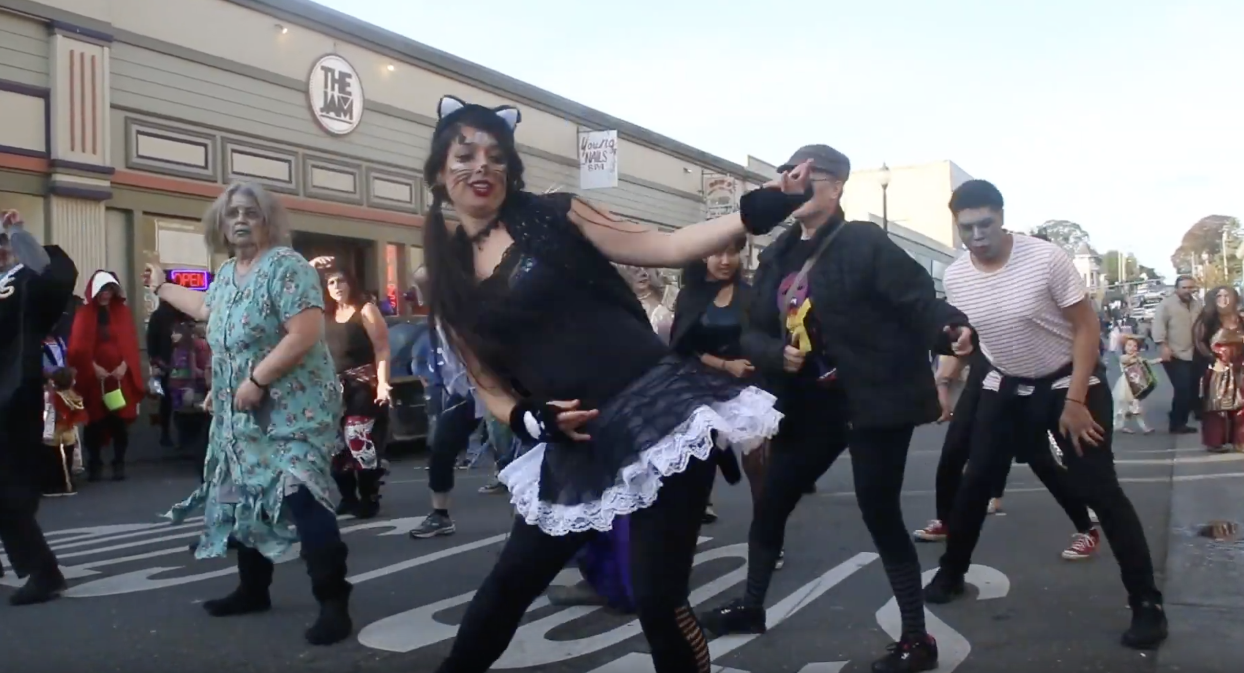 Thriller flashmob takes to the streets