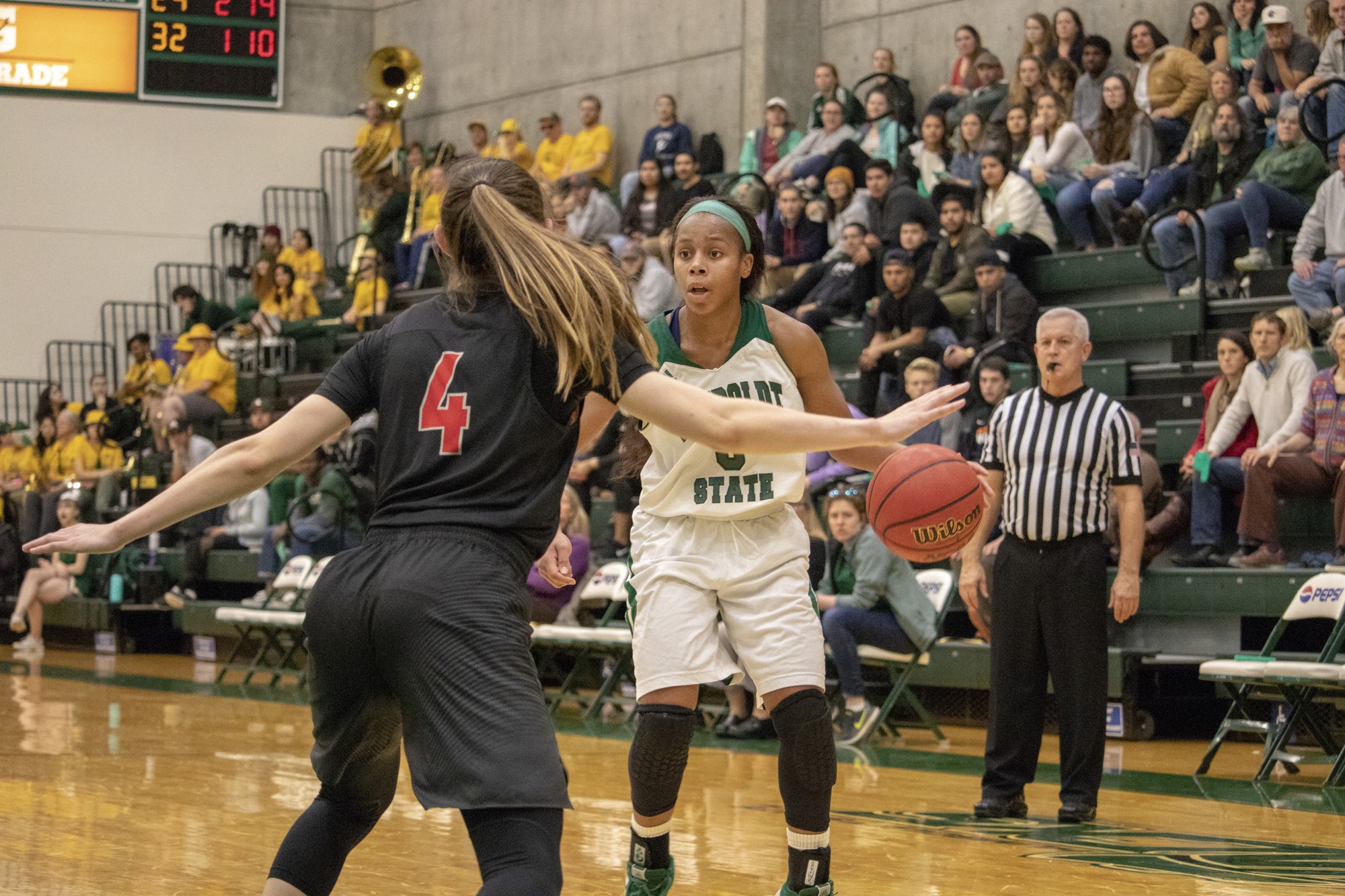 Jacks stunned on home floor by Pioneers