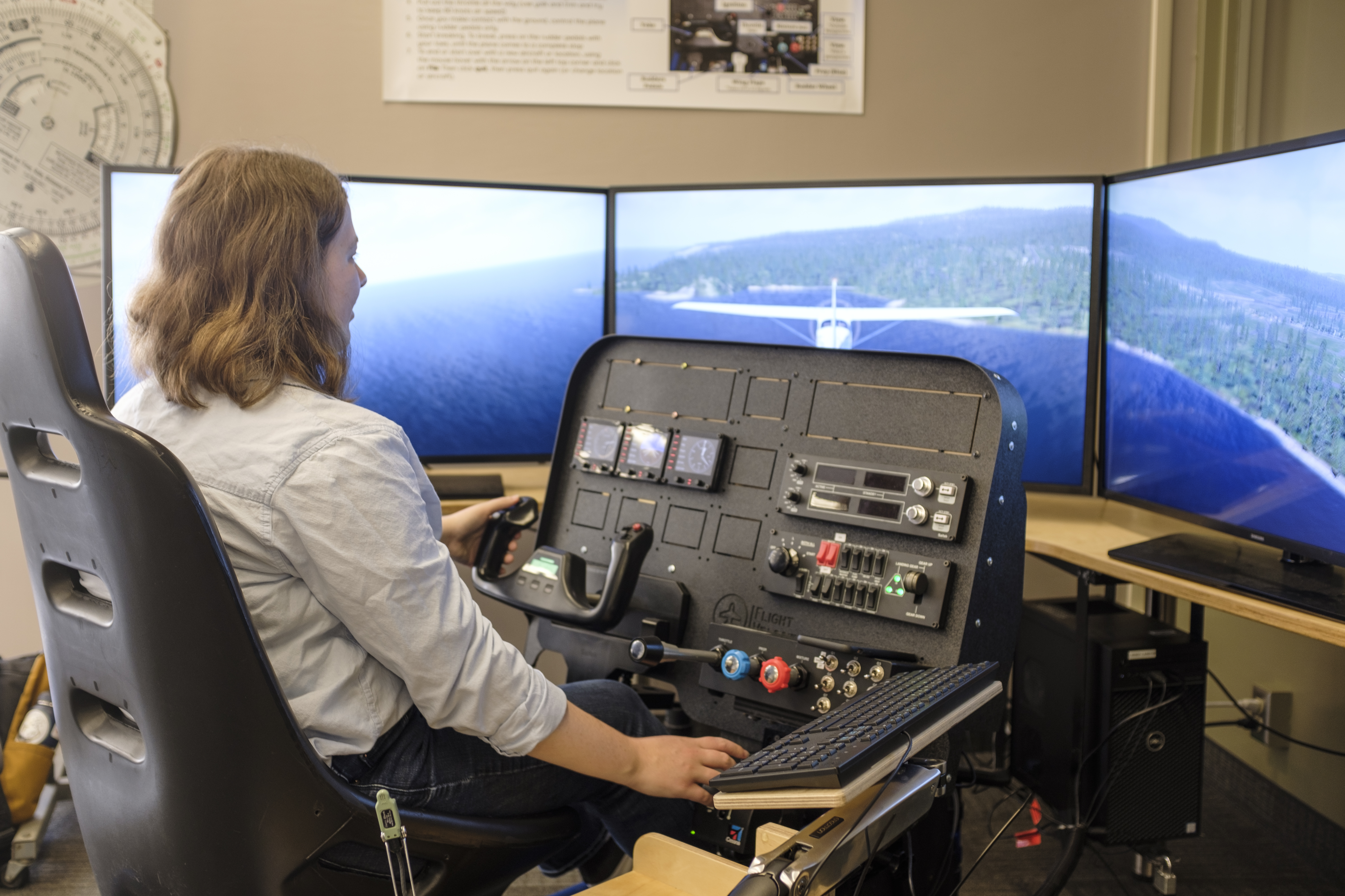 PC Gaming Club Installs Flight Simulator