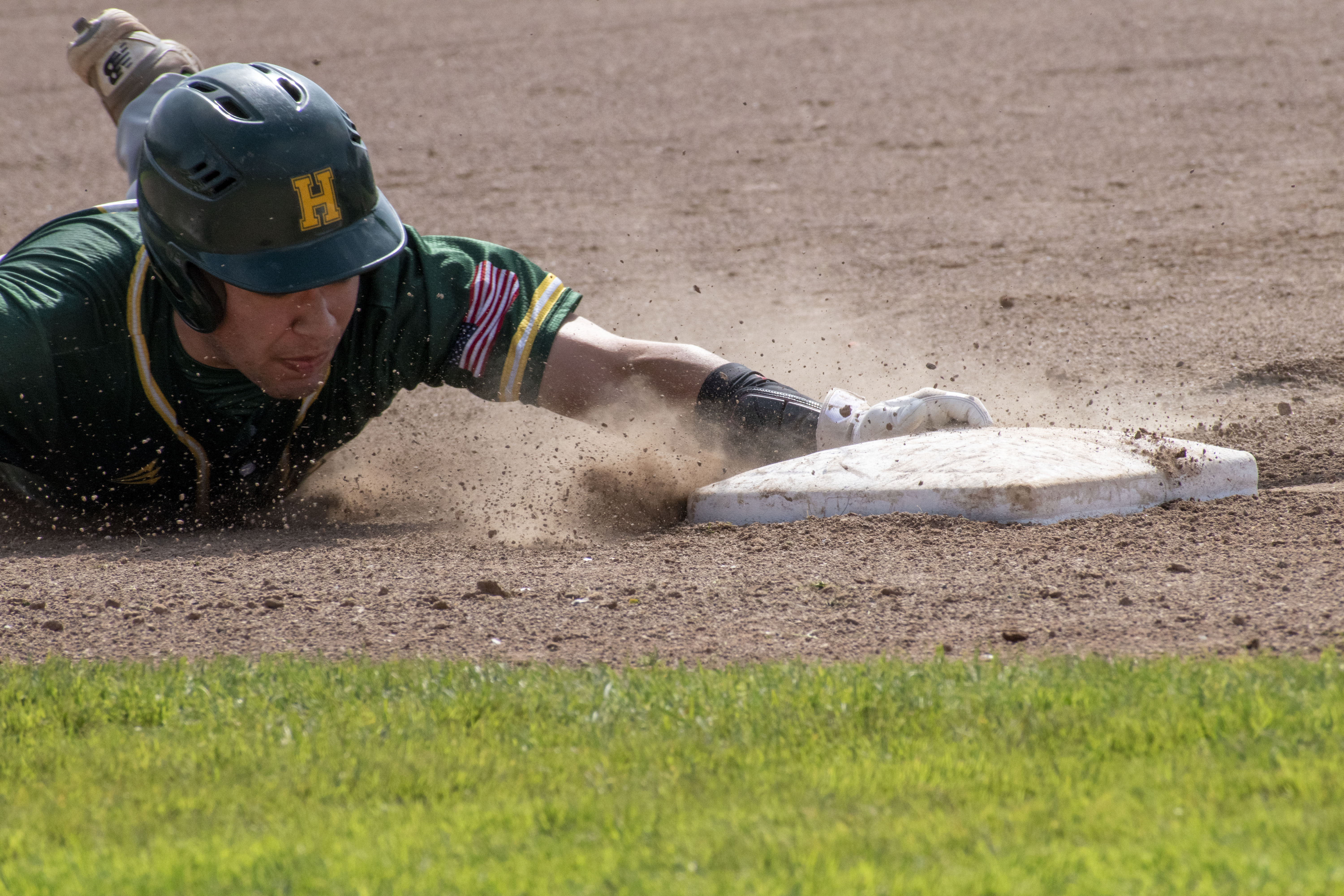 Club Baseball Wins Double-Header