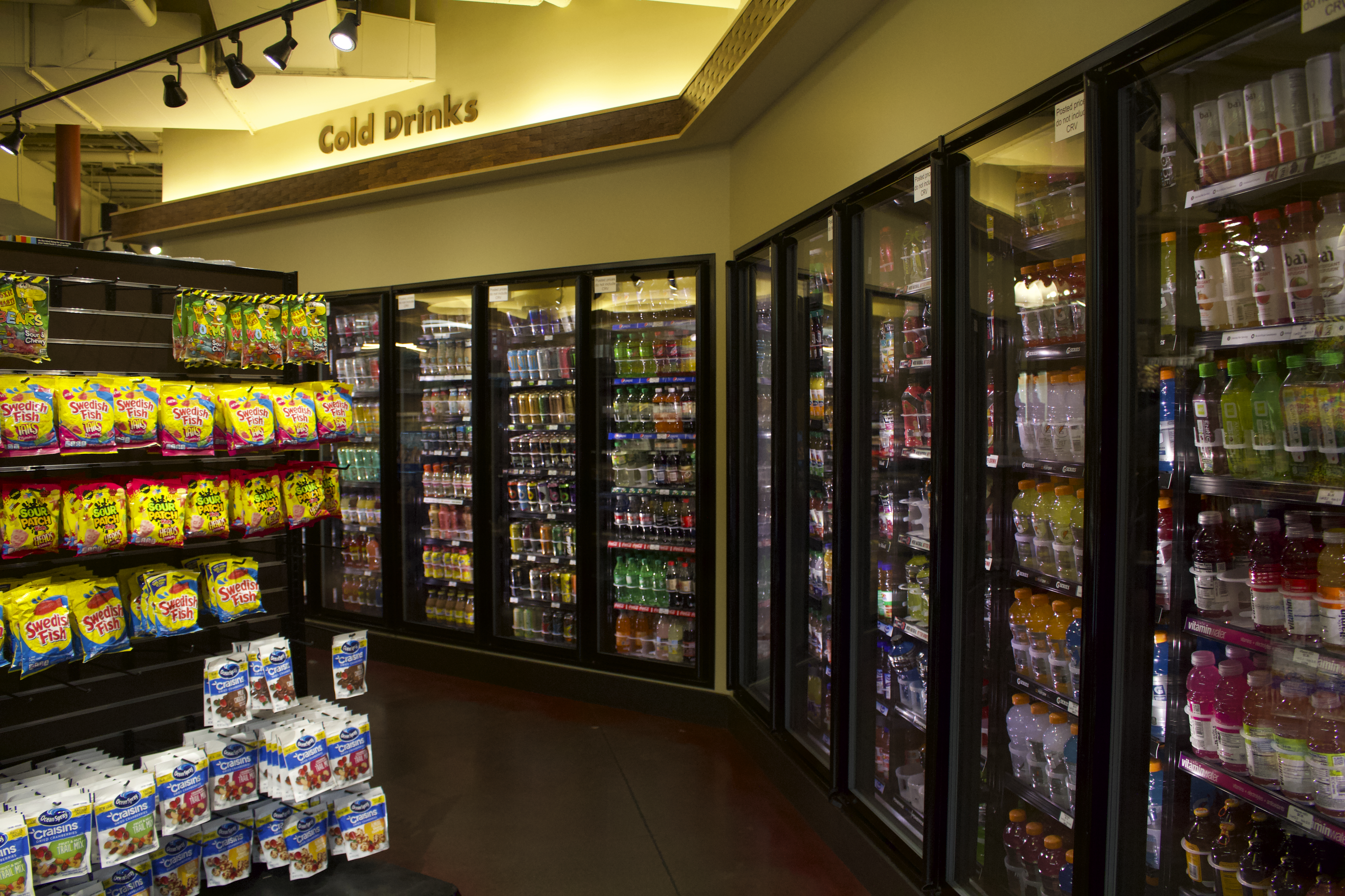 Plastic Bottled Beverages Still Offered On Campus