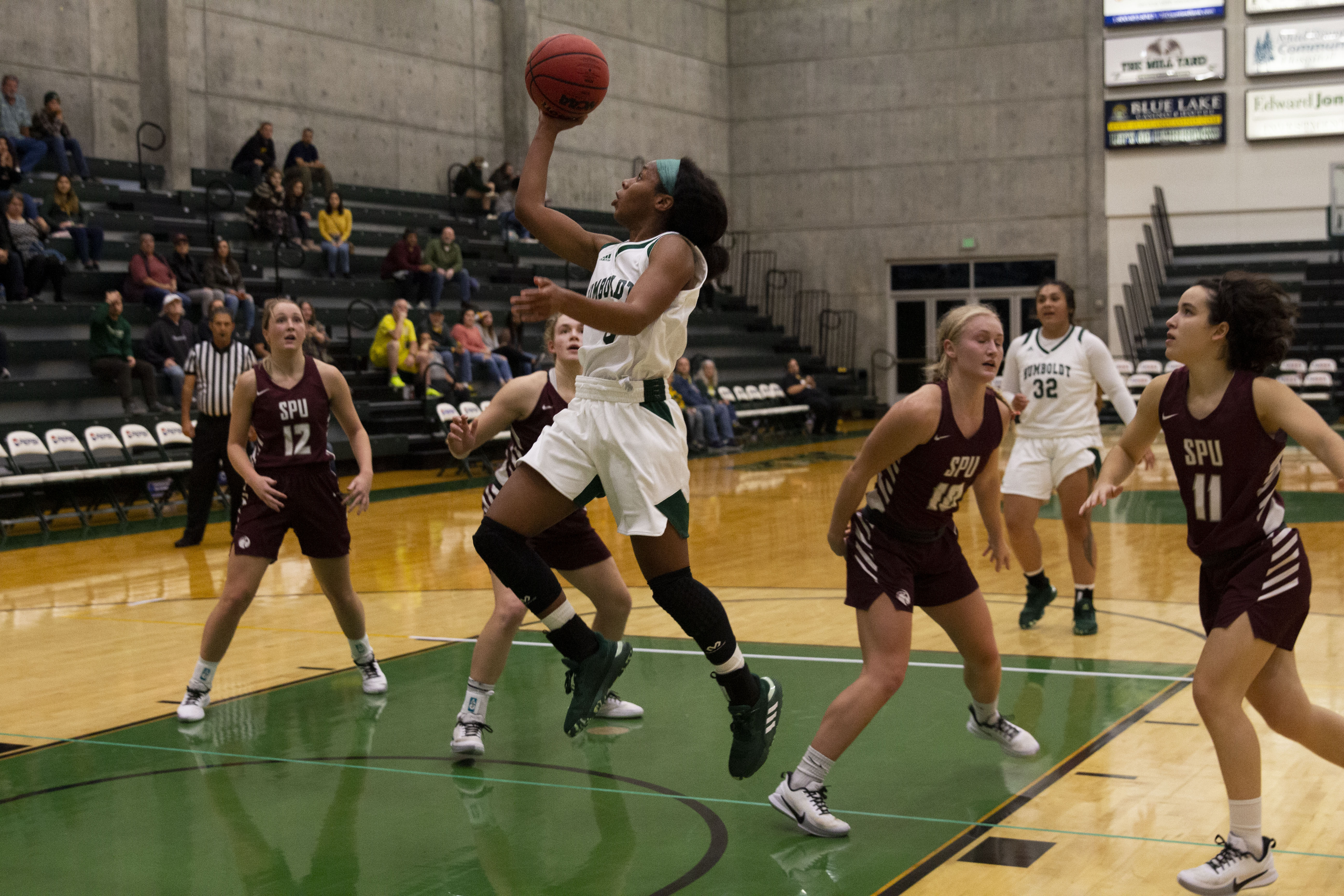 Slow Start for Basketball Victory at Home