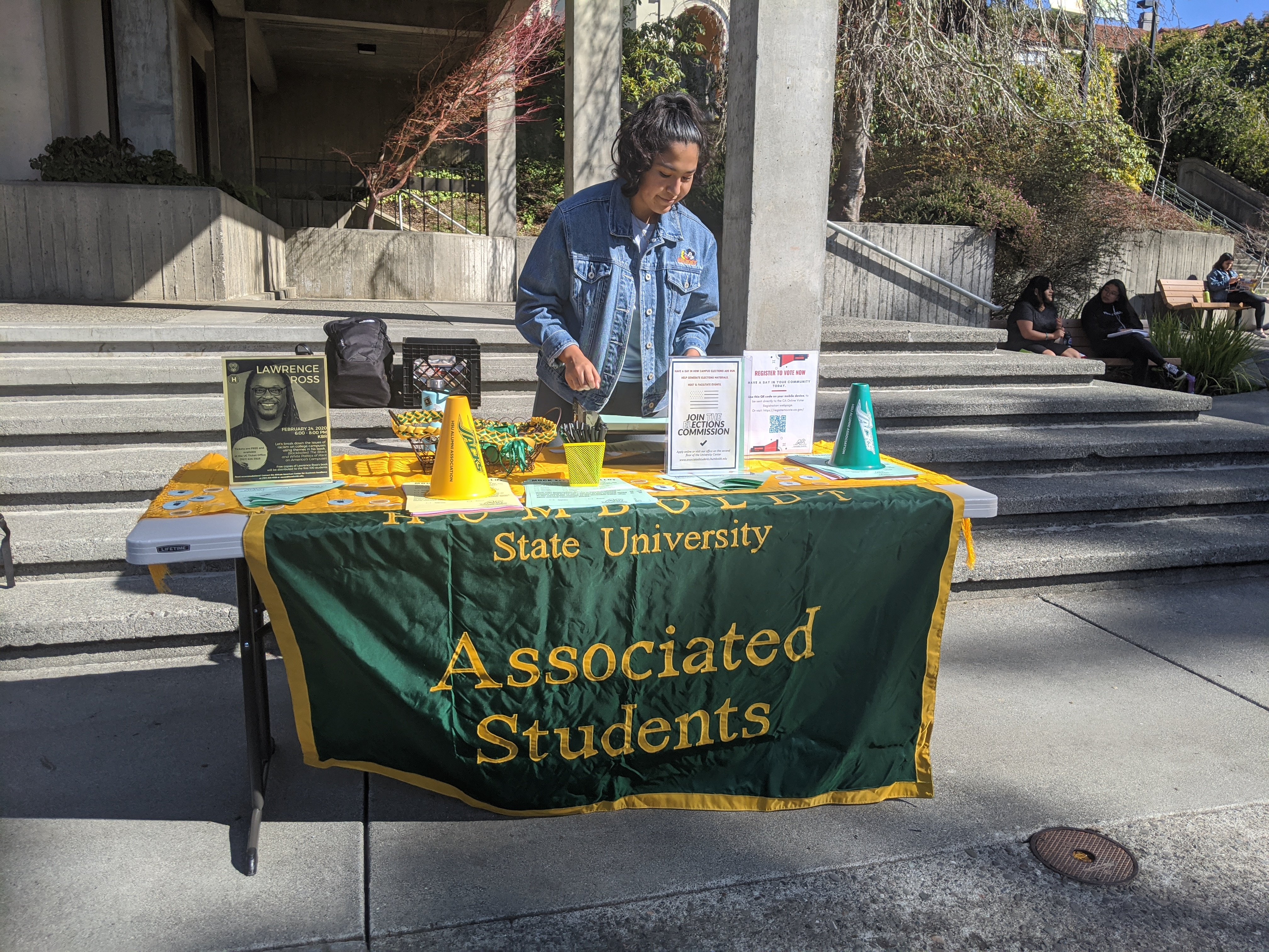 Students Test Out the Voting Waters