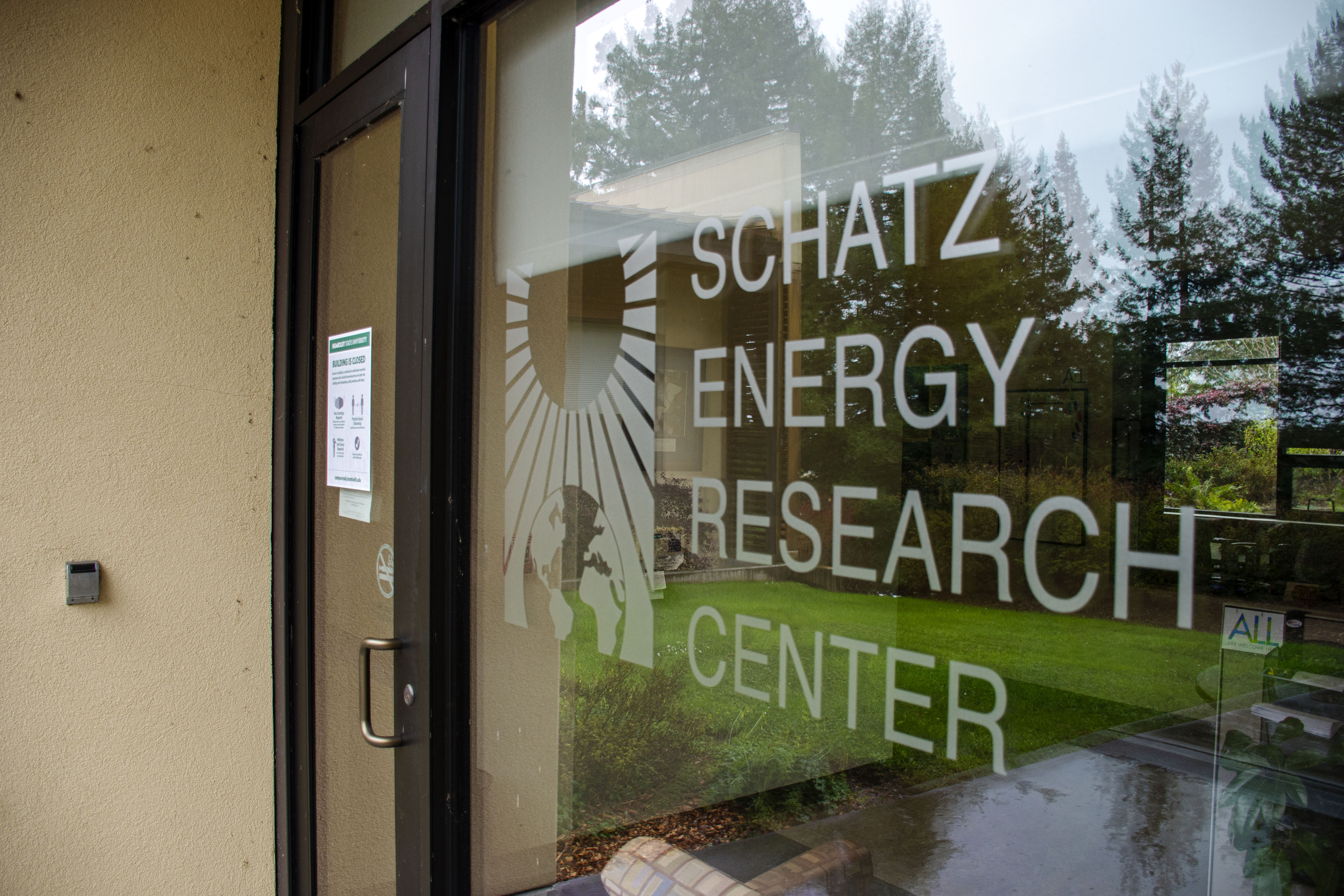 How a Local Clean Energy Microgrid Could Transform California