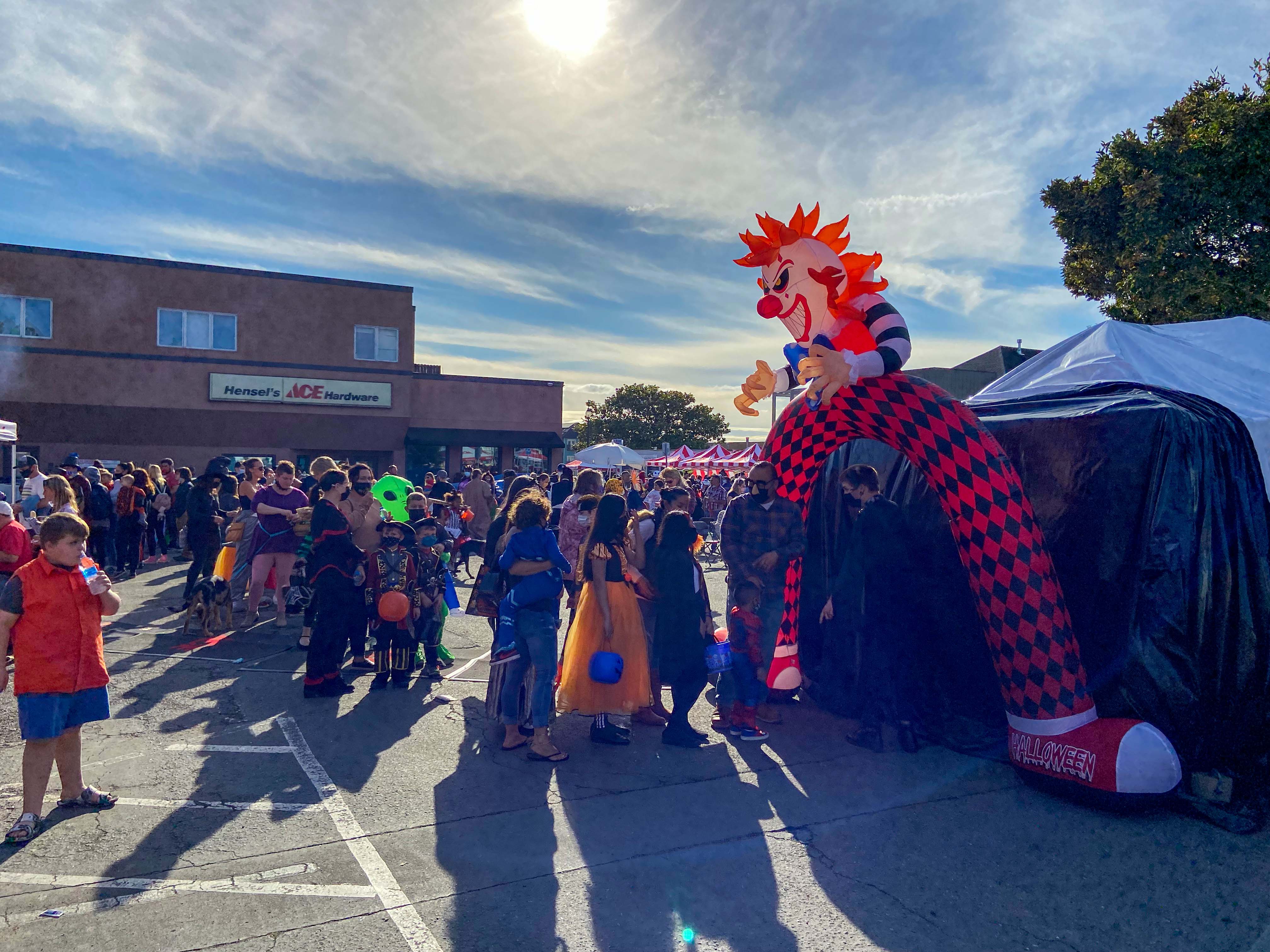 Arcata rejoices over return of Halloween plaza party