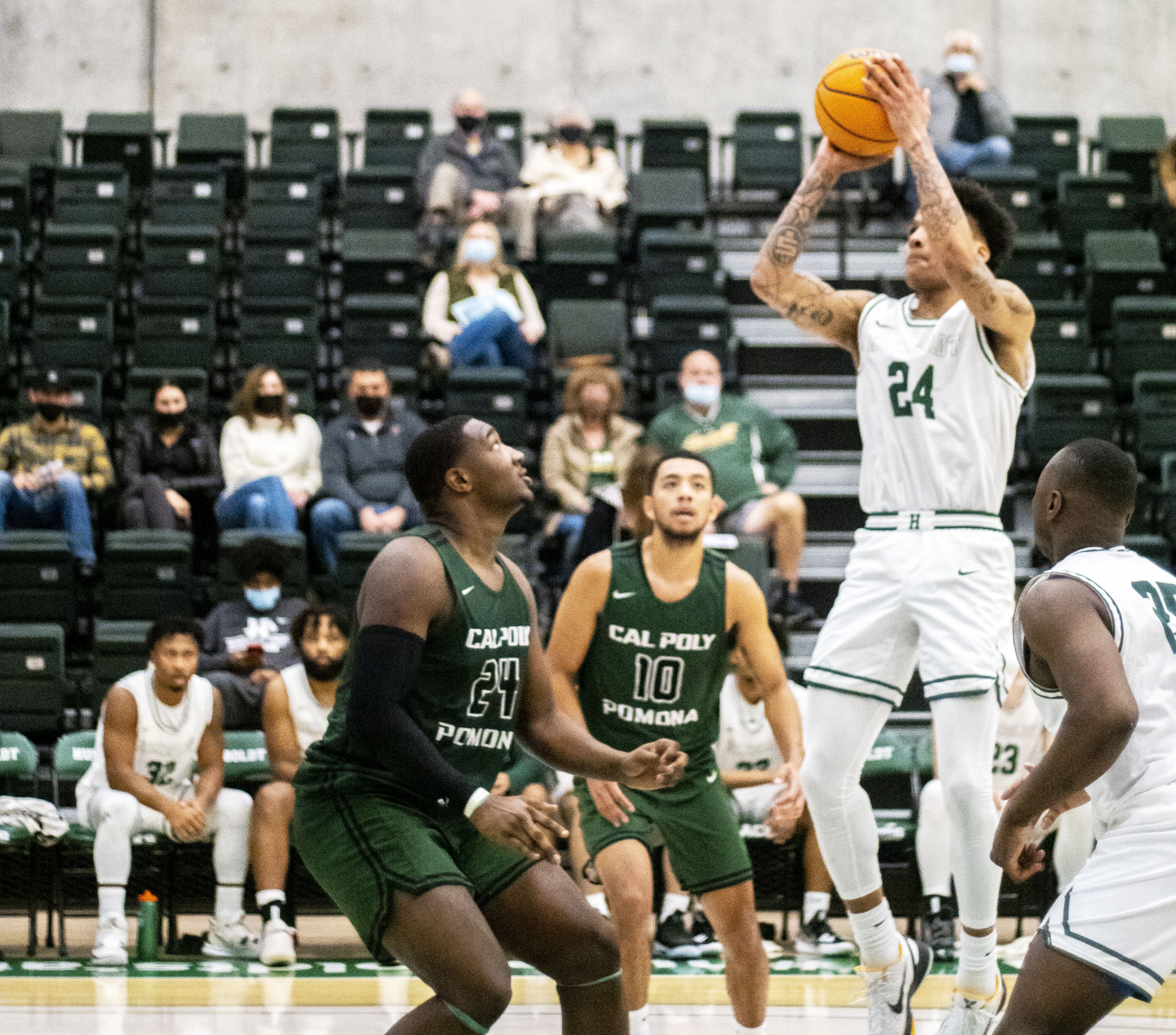 HSU Basketball bounces back after COVID-19