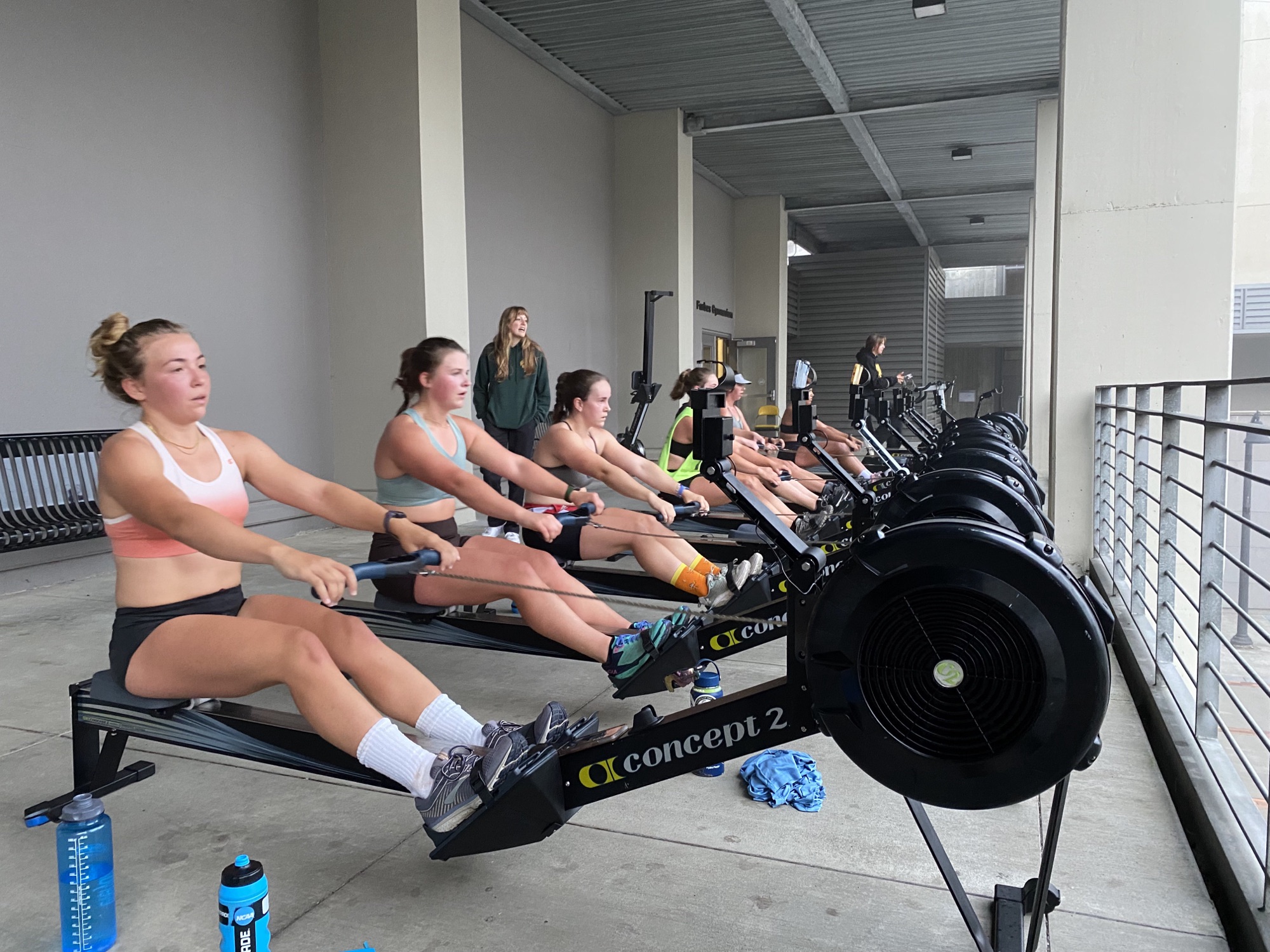 Women’s Rowing Returns with a Vengeance