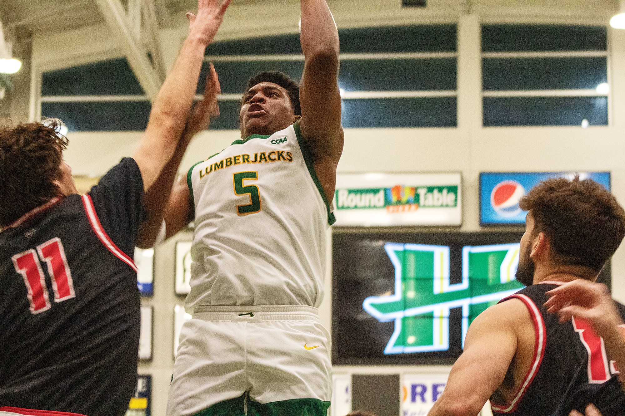Breaking boundaries for ‘Jacks’ Men’s Basketball