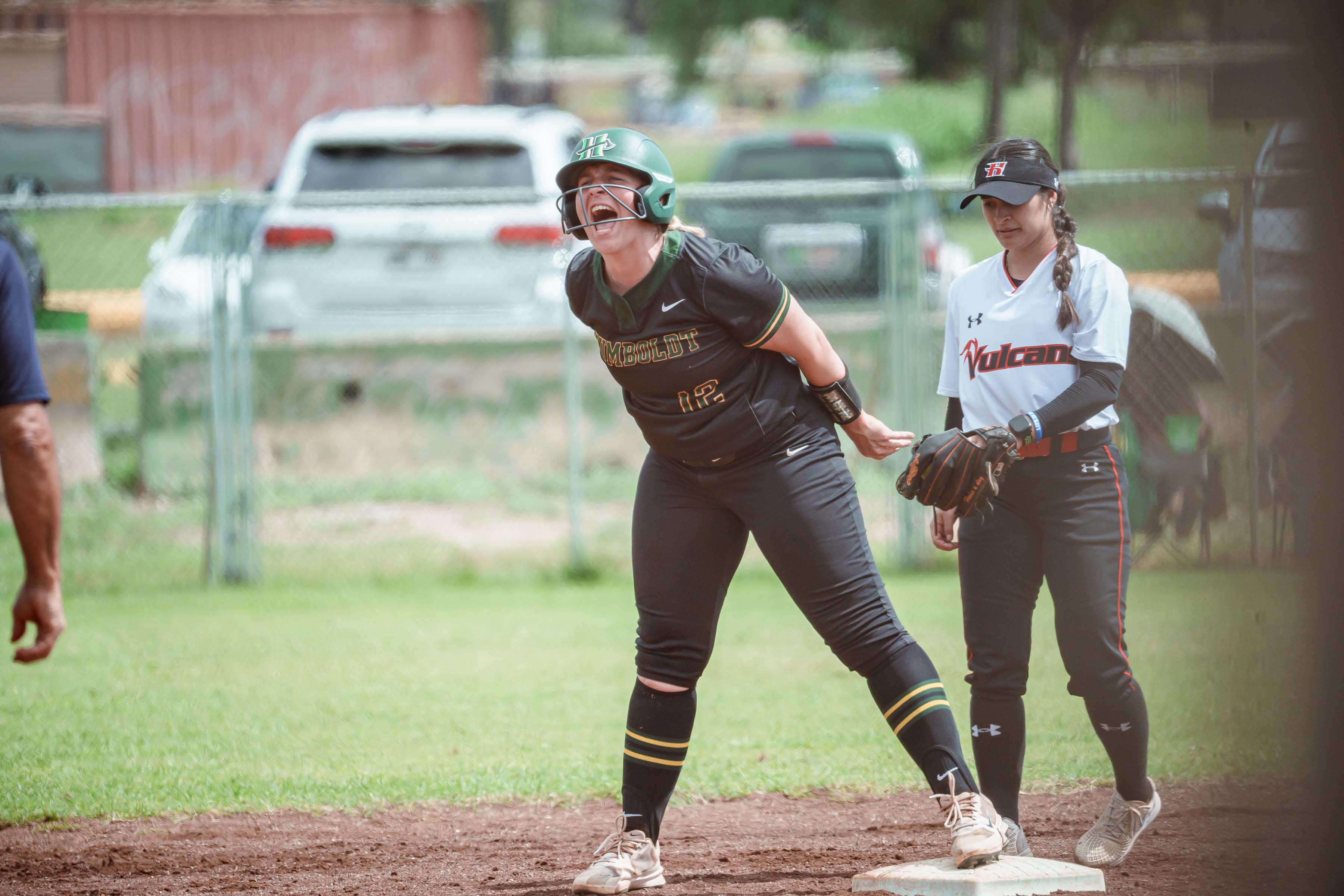 Softball swings into season, hustling six wins in Honolulu 