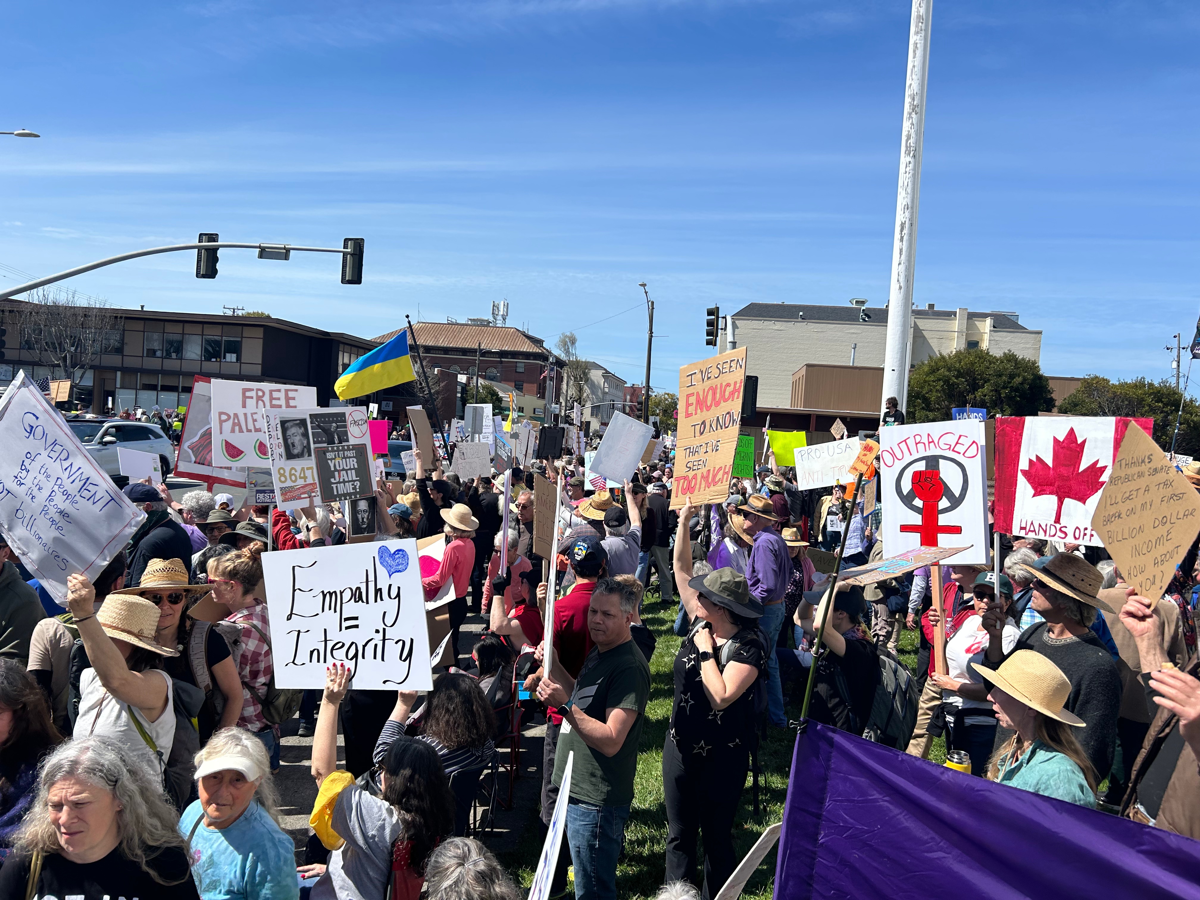 Thousands protest Trump administration at Eureka courthouse as a part of national Hands Off! protests